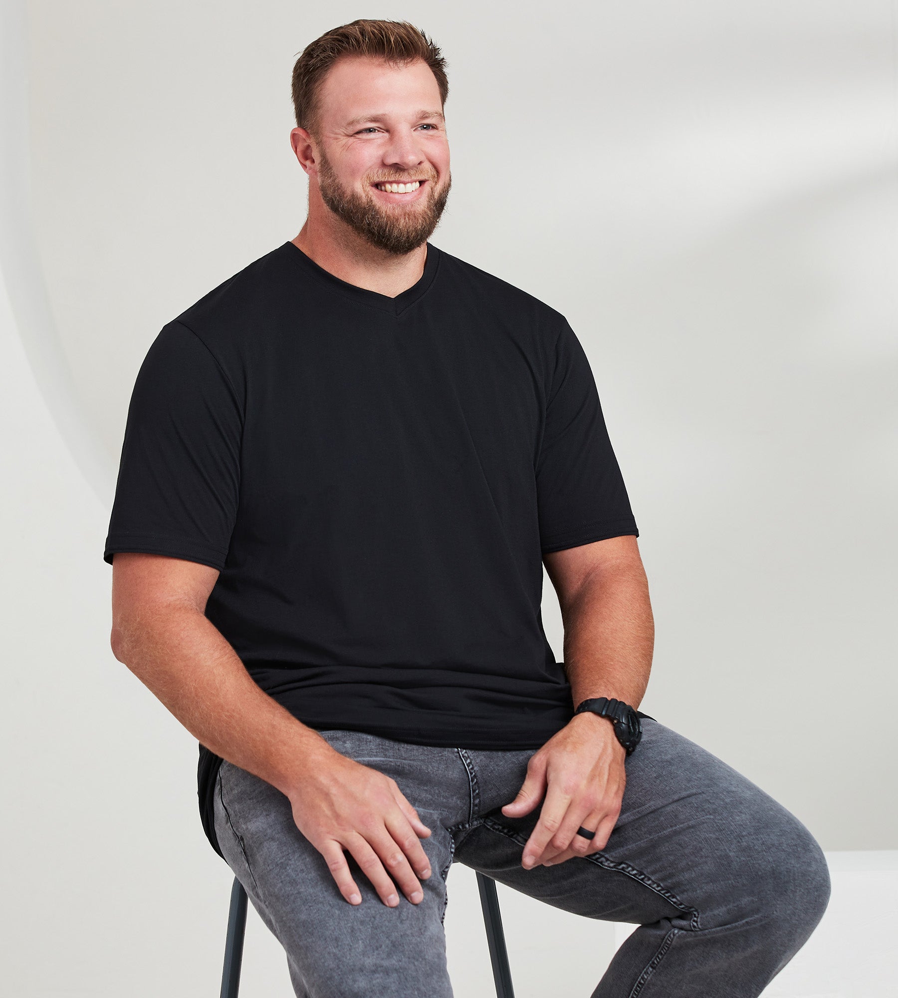 xlt v neck