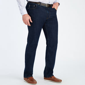Differences Between regular jeans & jeans made for tall men?